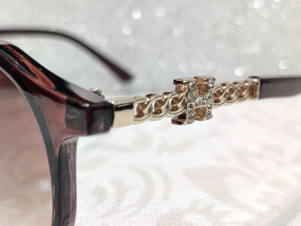 G 15027 - Brown