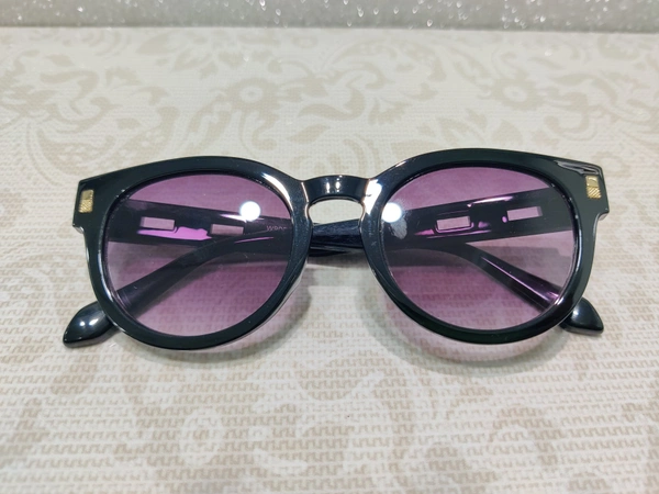 W 9052 - Black