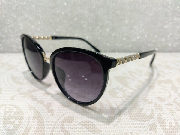 Gipsy 002 - Black