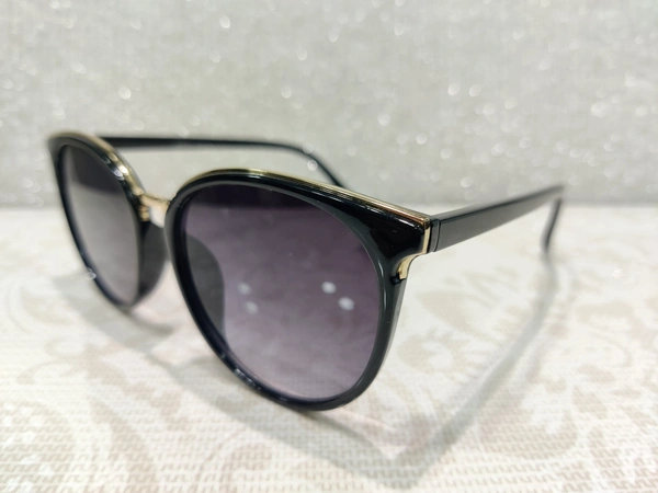 Gipsy 010 - Black