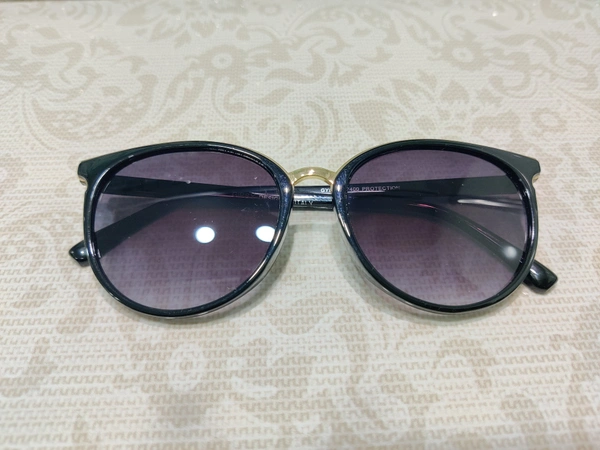Gipsy 010 - Black