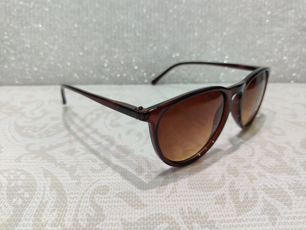 Z 001 - Brown