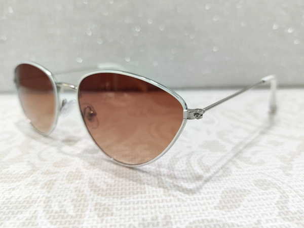 Cat Eye  - White
