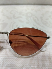 Cat Eye  - White