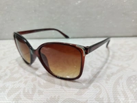 B 006 - Brown