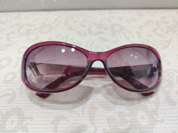 1332 - Guardsman Red
