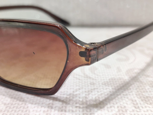 C 002 - Brown