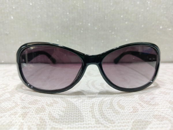 1332 - Black