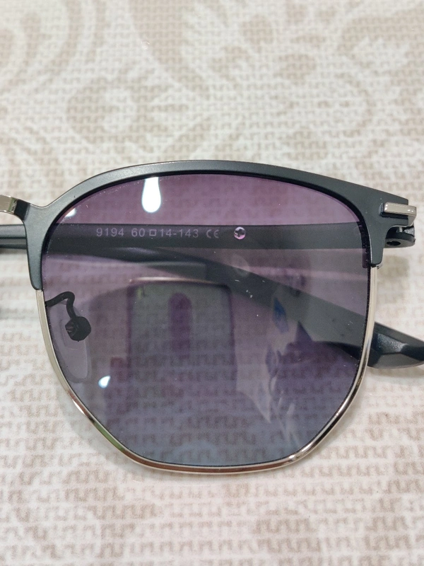 Leo Polarized 9194 - Black, 60