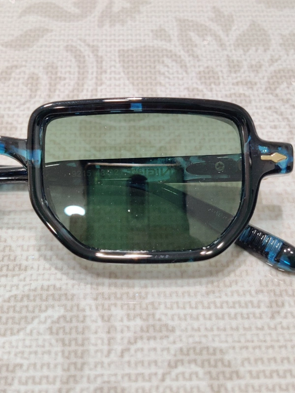 Knight Horse Polarized 9215 - Black, 48