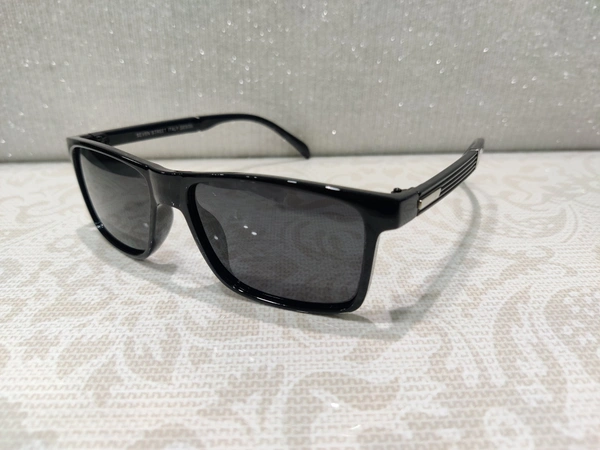 Seven Street Polarized 1576 - Black, 55