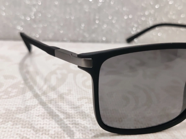 P 5345 - Black, 57