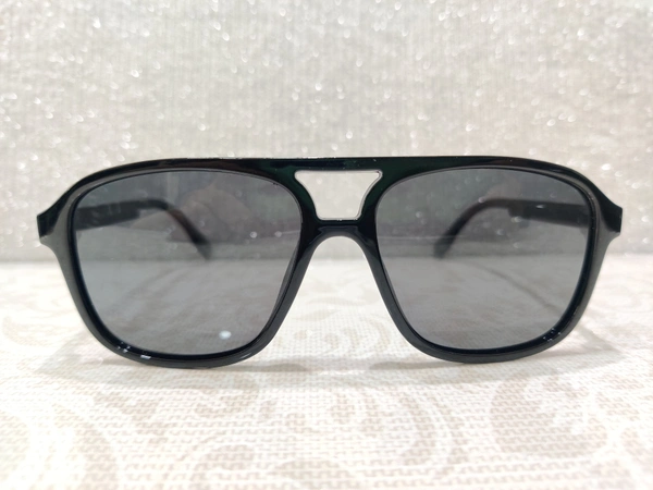 Polarized Pt 001 - Black, 56