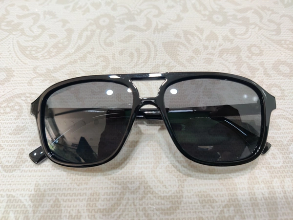 Polarized Pt 001 - Black, 56