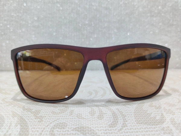 P 8208 - Brown