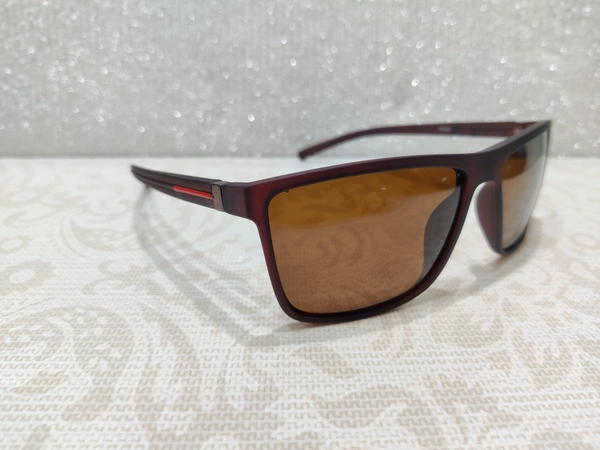 P 8208 - Brown