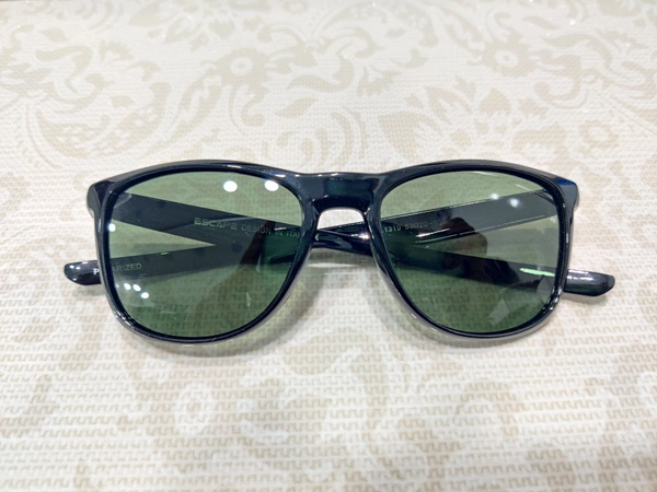 Escape Polarized 1319 - Black