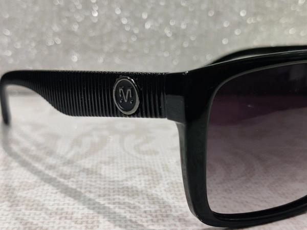 Faith Polarized 117 - Black