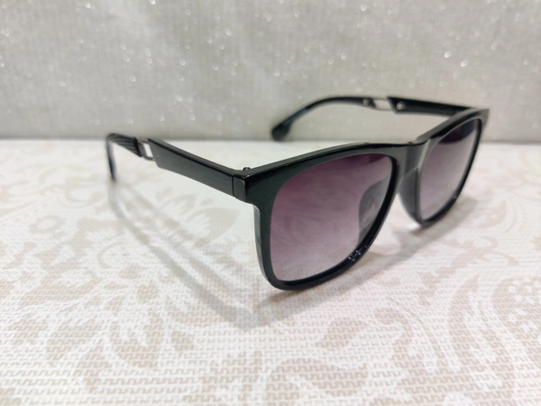 Faith Polarized 108 - Black