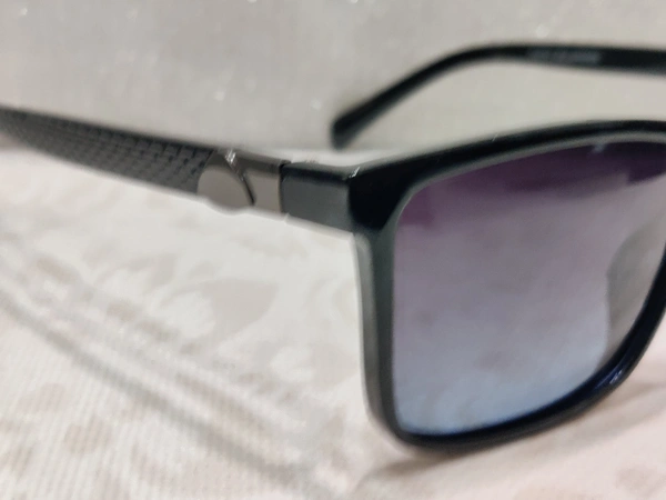 Faith Polarized 103 - Black