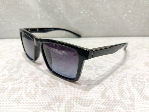 Faith Polarized 111 - Black