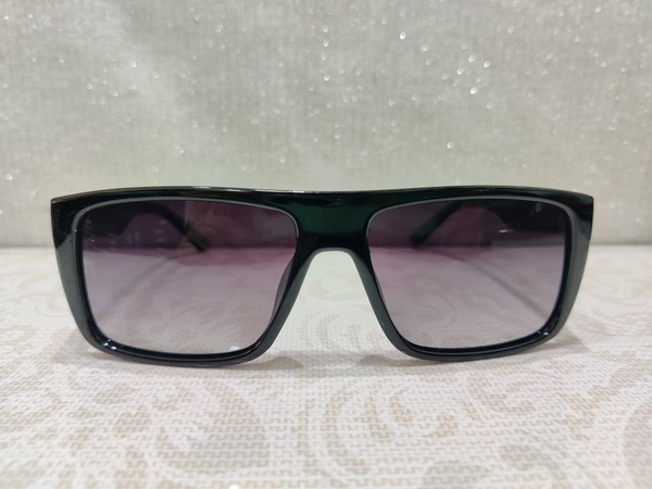 Faith Polarized 117 - Black