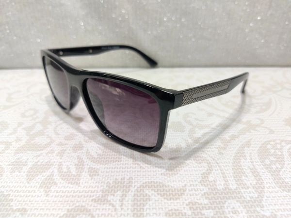 Faith Polarized 121 - Black
