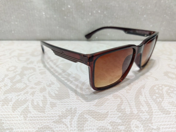 P941 - Brown