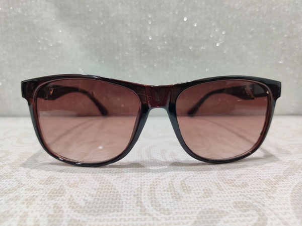 Seven Street 109 - Brown
