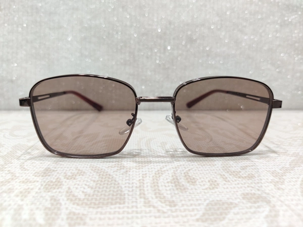 B85 40 78c - Brown