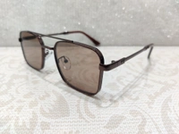 B80 661 666c - Brown