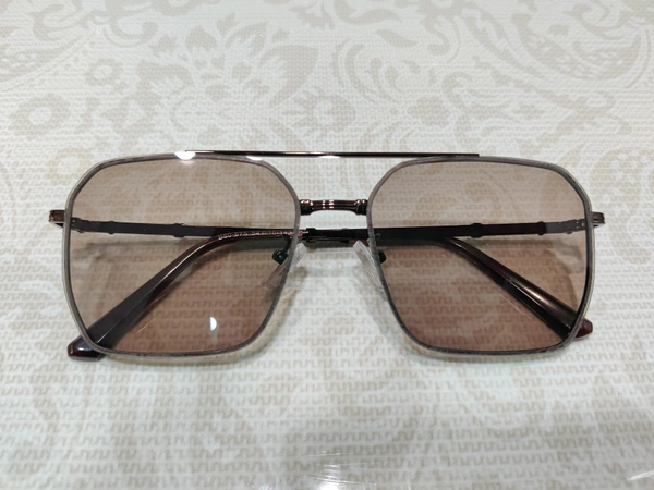 B80 675  - Brown