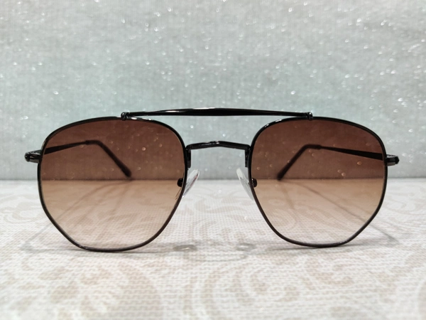 S 009 - Brown