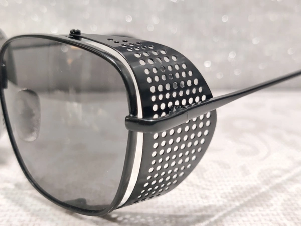 Mc 9102 - Black