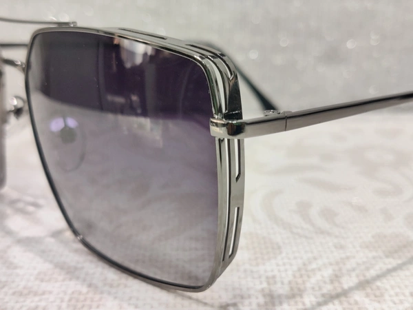 Tom Miller Polarized 105 - Dove Gray