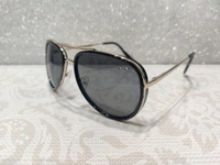 L 145c - Black
