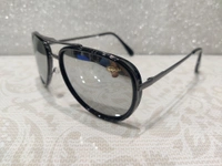 L 145c - Black