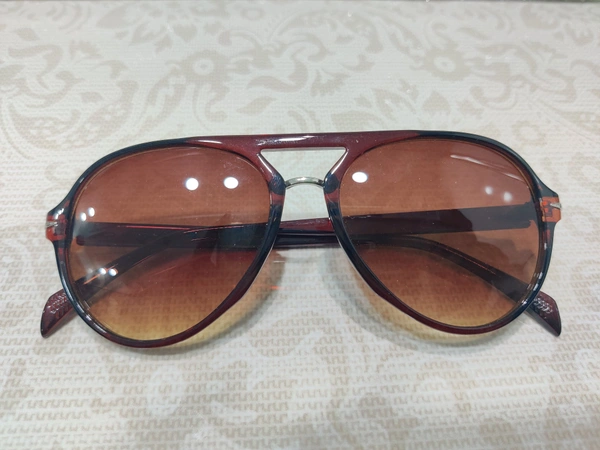 Db 1642 - Brown