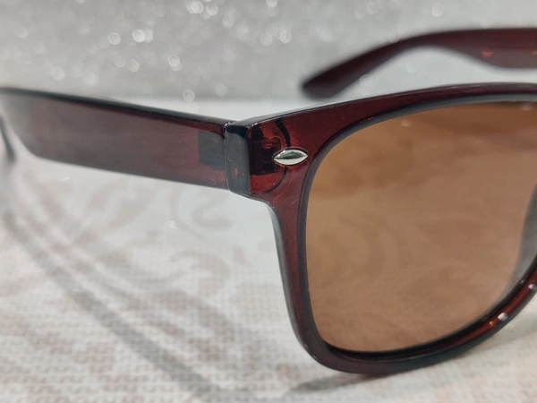 Posh 01 - Brown