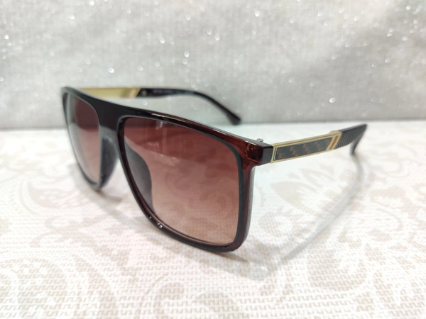 Seven Street 148 - Brown