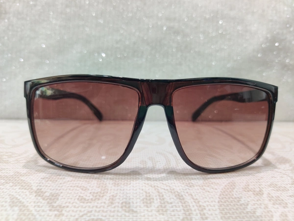 Seven Street 146 - Brown