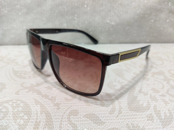 Seven Street 146 - Brown