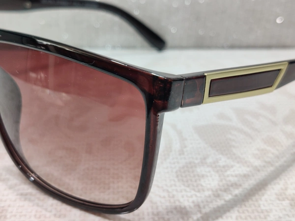 Seven Street 146 - Brown