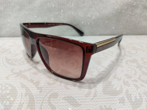 Seven Street 129 - Brown