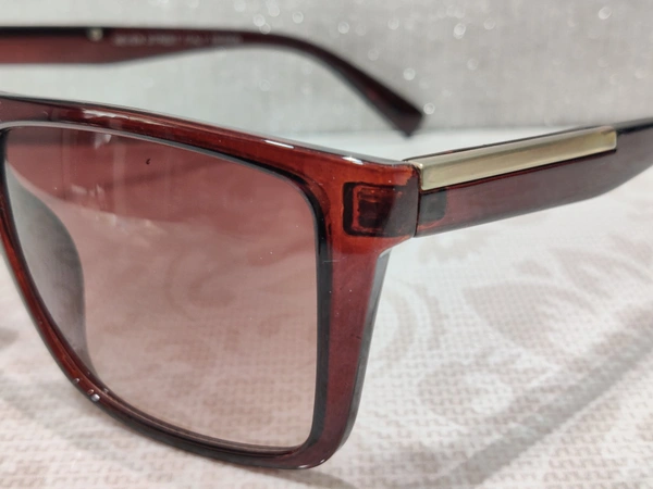 Seven Street 129 - Brown
