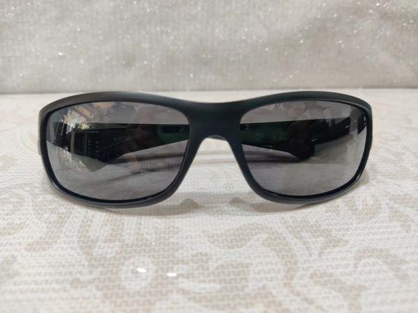 Escape Polarized 3298 - Black