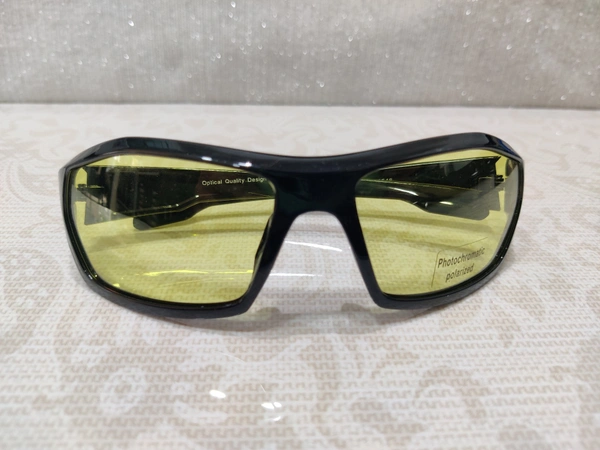 75546 Sunglasses & Polarized  - Black