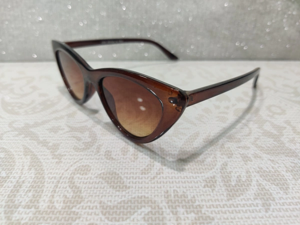 C 005 - Brown