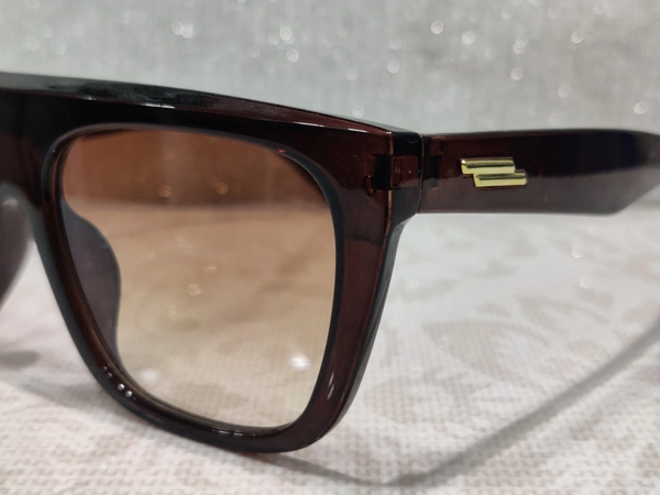 H 014 - Brown