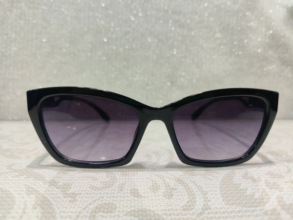 P 9095 - Black